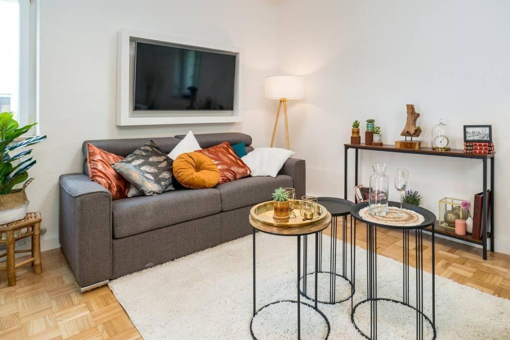 Eg Rechts -Wunderschone 80M² Grosse 3-Zimmer City Wohnung Nahe Salzburg Freilassing Ngoại thất bức ảnh