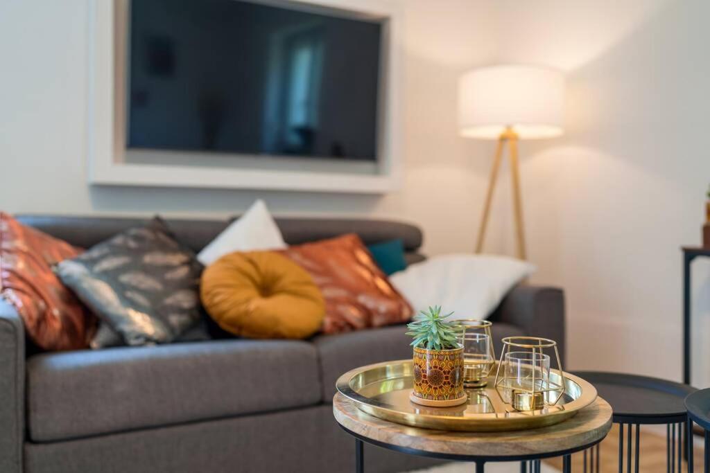 Eg Rechts -Wunderschone 80M² Grosse 3-Zimmer City Wohnung Nahe Salzburg Freilassing Ngoại thất bức ảnh